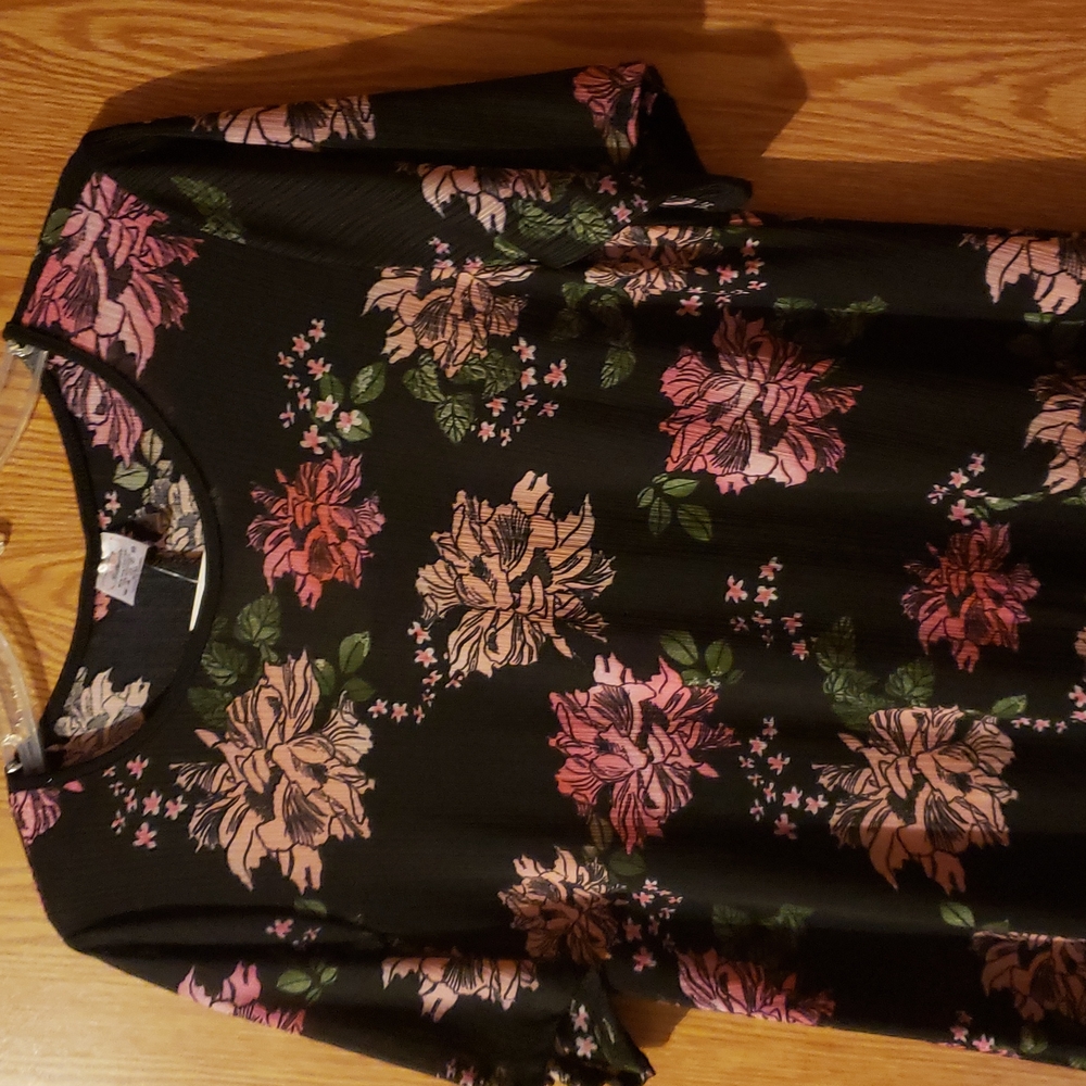 Women Blouse Size Small/Medium
